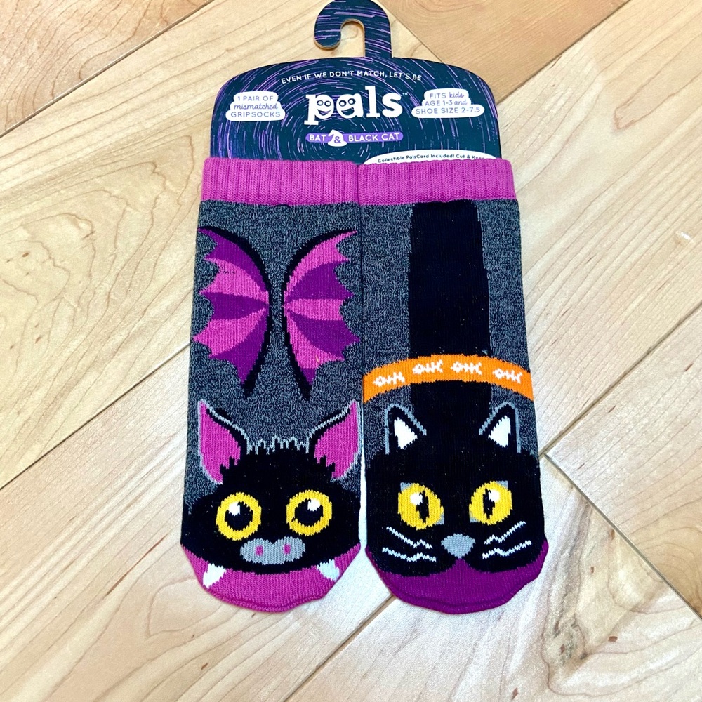 Toddler pals Socks Bat & black Cat Mismatched Grippy Socks - kids size small